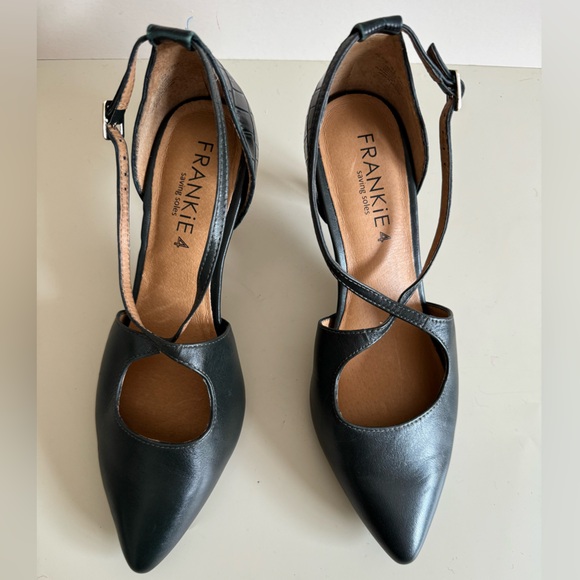 FRANKIE4 Saving Soles Alice Dark green pointed toe mid heel pumps Sz 8.5 - Picture 2 of 8